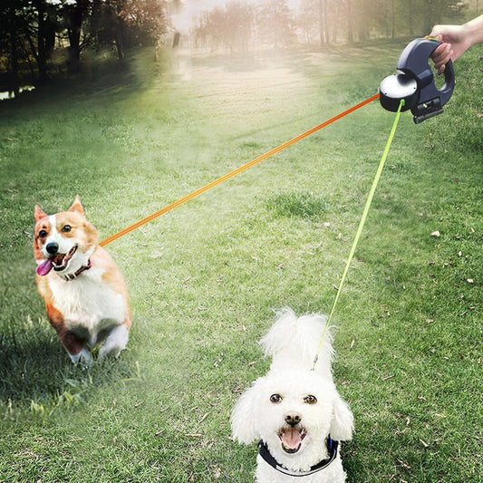 🐶 50% RABATT NU!🔦 Två-i-Ett Multifunktionell Hundpromenad – Indragbar, LED Ljus & Bajspåse Dispenser – Hands-Free Koppel 🛍️