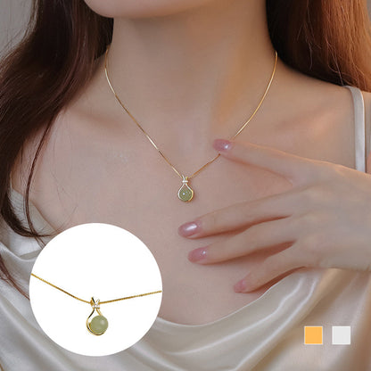 Elegant Hetian-jade hängsmycke halsband